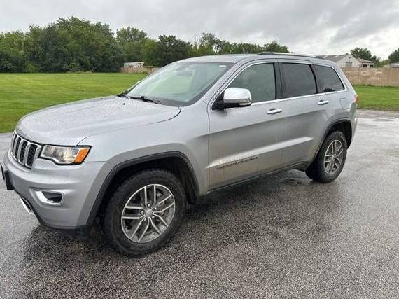 JEEP GRAND CHEROKEE 2018 1C4RJFBG1JC505417 image